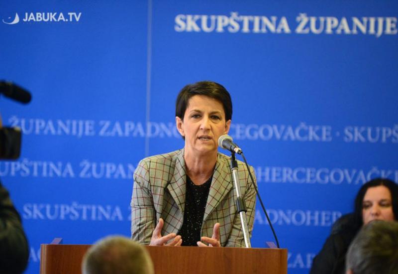 HRS: Ministrica Ružica Mikulić mora podnijeti ostavku